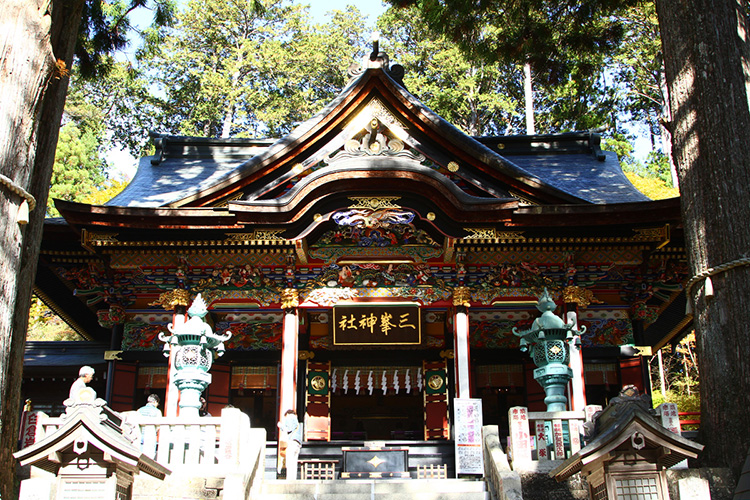 三峯神社